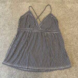 American Eagle Outfitters Elana Gilbert Bella Swan Y2k XL Striped Cami Top Cross
